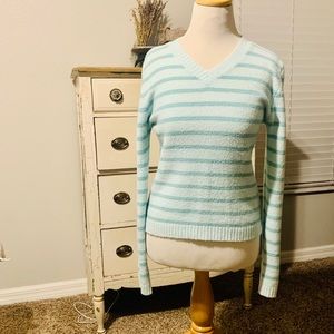 V-Neck sweater